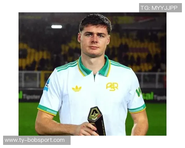 罗马前锋弗格森开场即被换下因脚踝伤病史球队不愿冒险