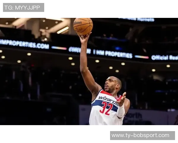 奇才主帅称米德尔顿与CJ经历丰富年轻球员应向他们学习成长